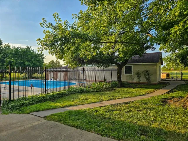 $695,000 | 3187 56th Highway, Herington, KS 67449