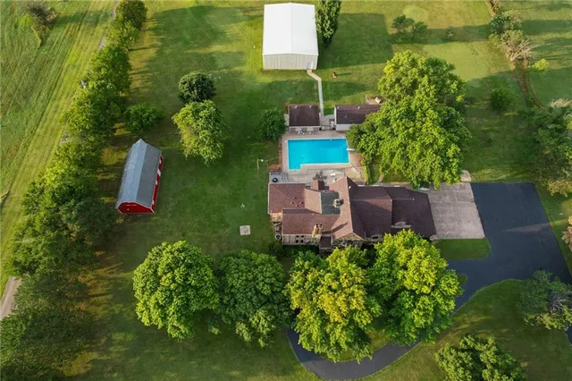 $695,000 | 3187 56th Highway, Herington, KS 67449