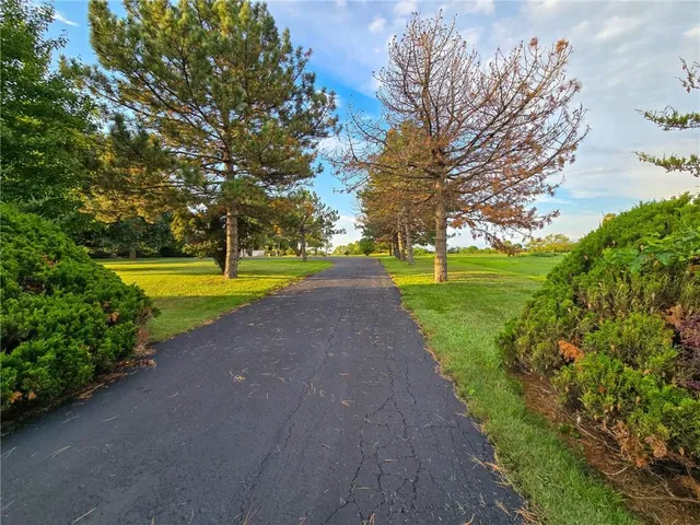 $695,000 | 3187 56th Highway, Herington, KS 67449