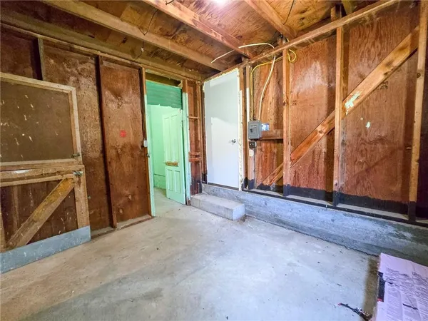 $695,000 | 3187 56th Highway, Herington, KS 67449