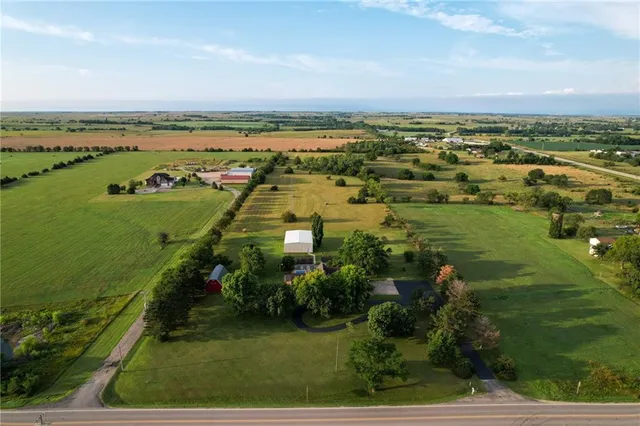 $695,000 | 3187 56th Highway, Herington, KS 67449