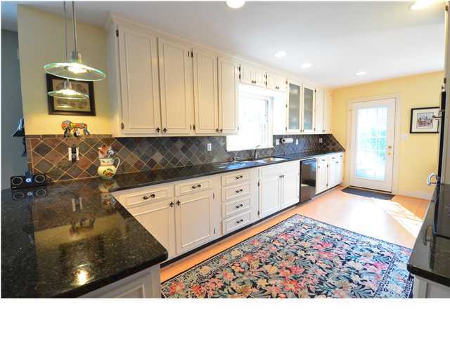 2558 Cherosen Road Louisville, KY 40205 - Photo 5 of 20 Additional Photo
