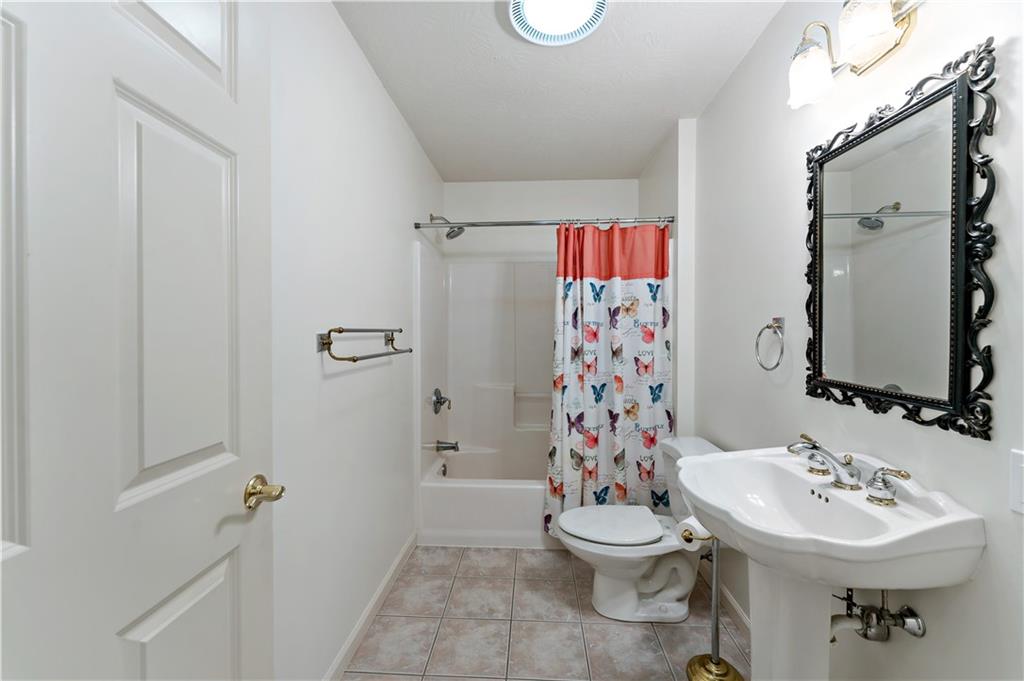 358 West Jefferson Road Butler, PA 16002 - Photo 22 of 50
