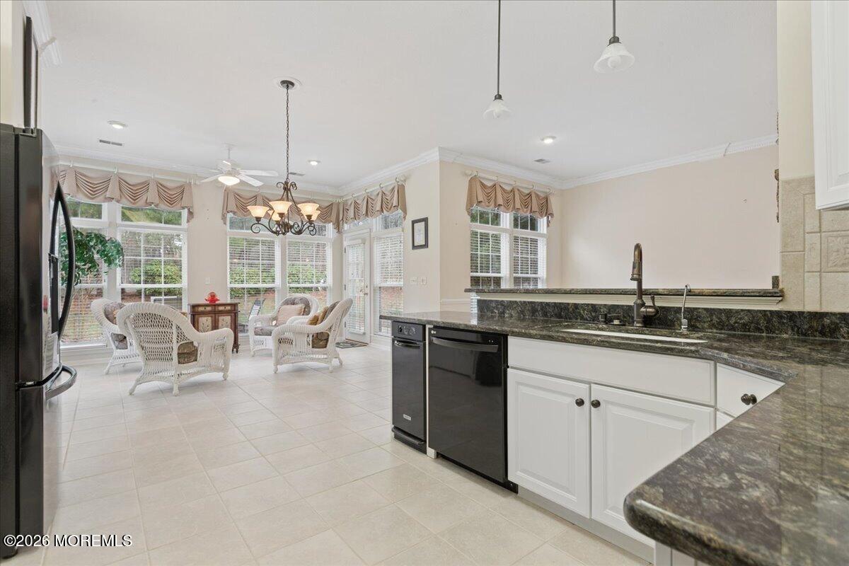 54 Silverside Road Lakewood, NJ 08701 - Photo 17 of 34 17-Image-17