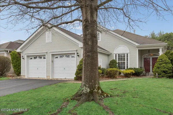 $669,900 | 54 Silverside Road, Lakewood, NJ 08701