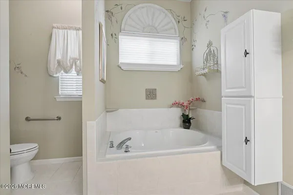 $669,900 | 54 Silverside Road, Lakewood, NJ 08701