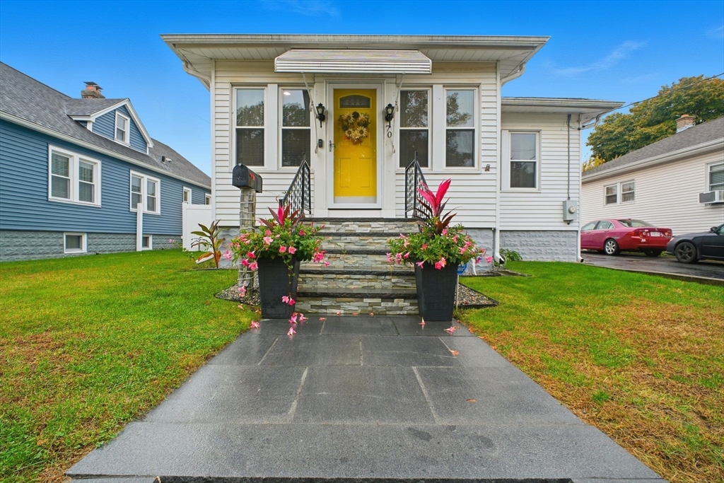 70 Norman Street Springfield, MA 01104 - Photo 1 of 25