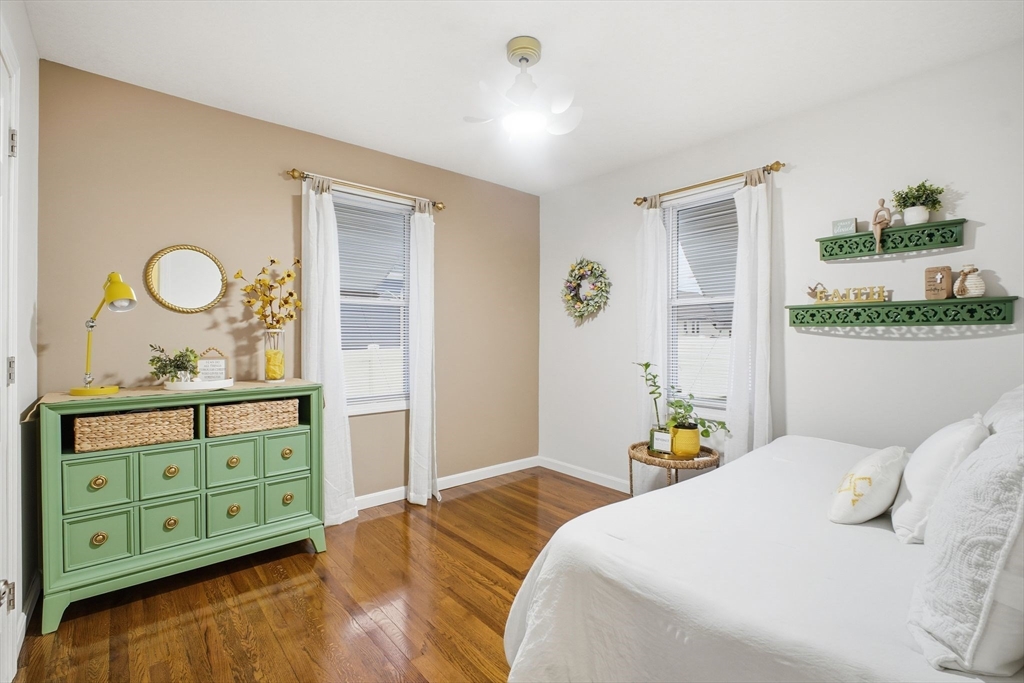 70 Norman Street Springfield, MA 01104 - Photo 15 of 25