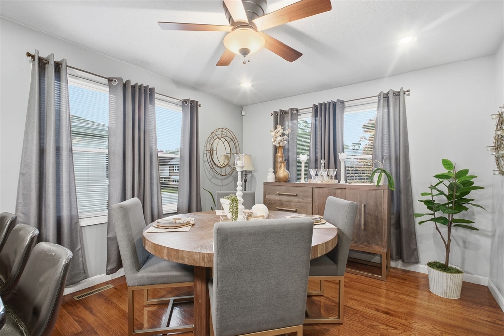 70 Norman Street Springfield, MA 01104 - Photo 10 of 25