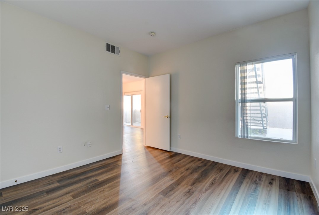 7255 West Sunset Road, Unit 1030 Las Vegas, NV 89113 - Photo 14 of 31