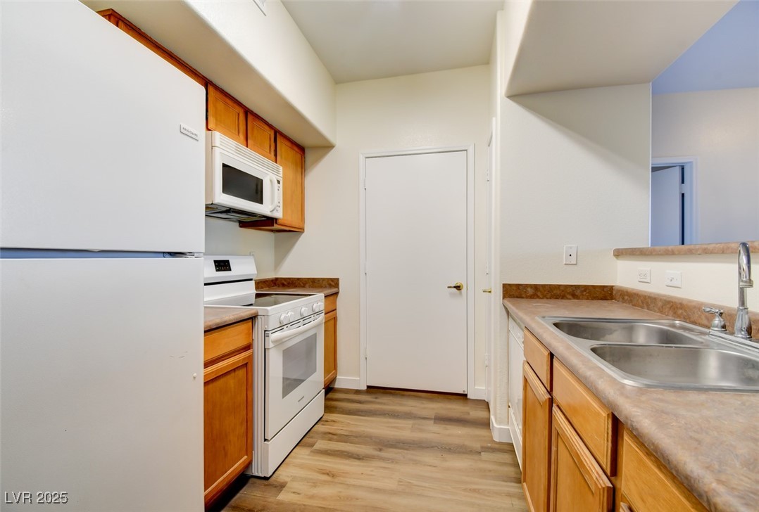 7255 West Sunset Road, Unit 1030 Las Vegas, NV 89113 - Photo 19 of 31