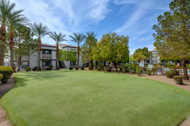 $1,550 | 7255 West Sunset Road, Unit 1030, Las Vegas, NV 89113