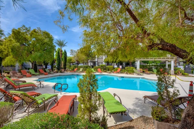 $1,550 | 7255 West Sunset Road, Unit 1030, Las Vegas, NV 89113