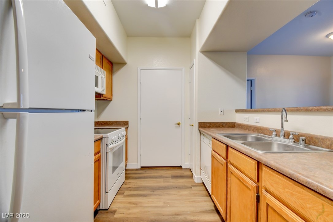 7255 West Sunset Road, Unit 1030 Las Vegas, NV 89113 - Photo 7 of 31