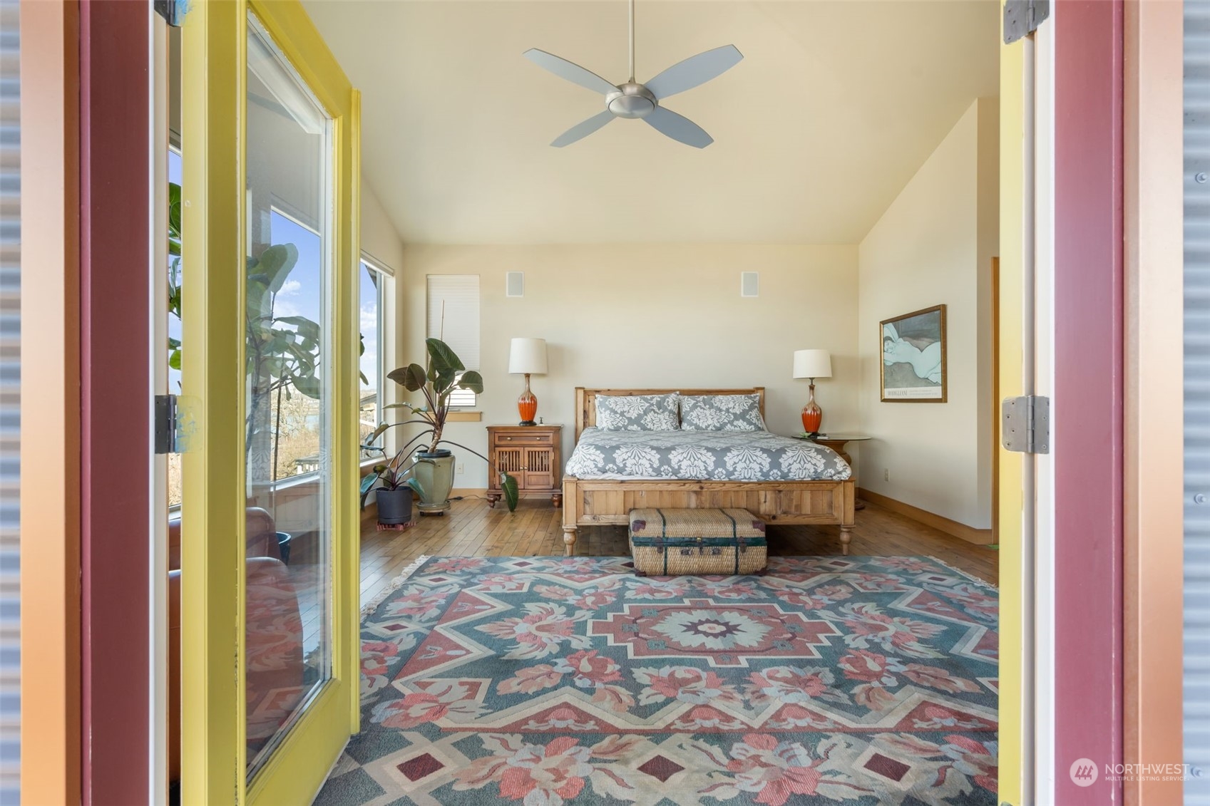 341 South State Street Bellingham, WA 98225 - Photo 17 of 40 a living room with a rug and a table