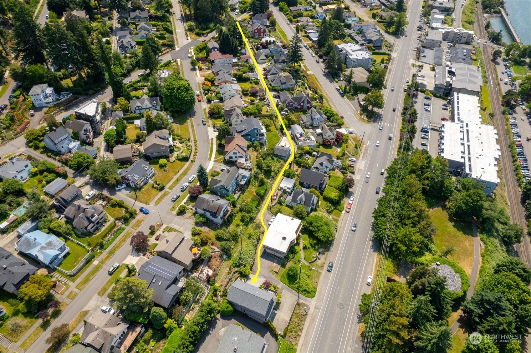 341 South State Street Bellingham, WA 98225 - Photo 39 of 40 an aerial view of residential houses with outdoor space