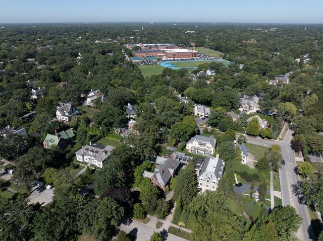 $4,200,000 | 123 Melrose Avenue, Kenilworth, IL 60043