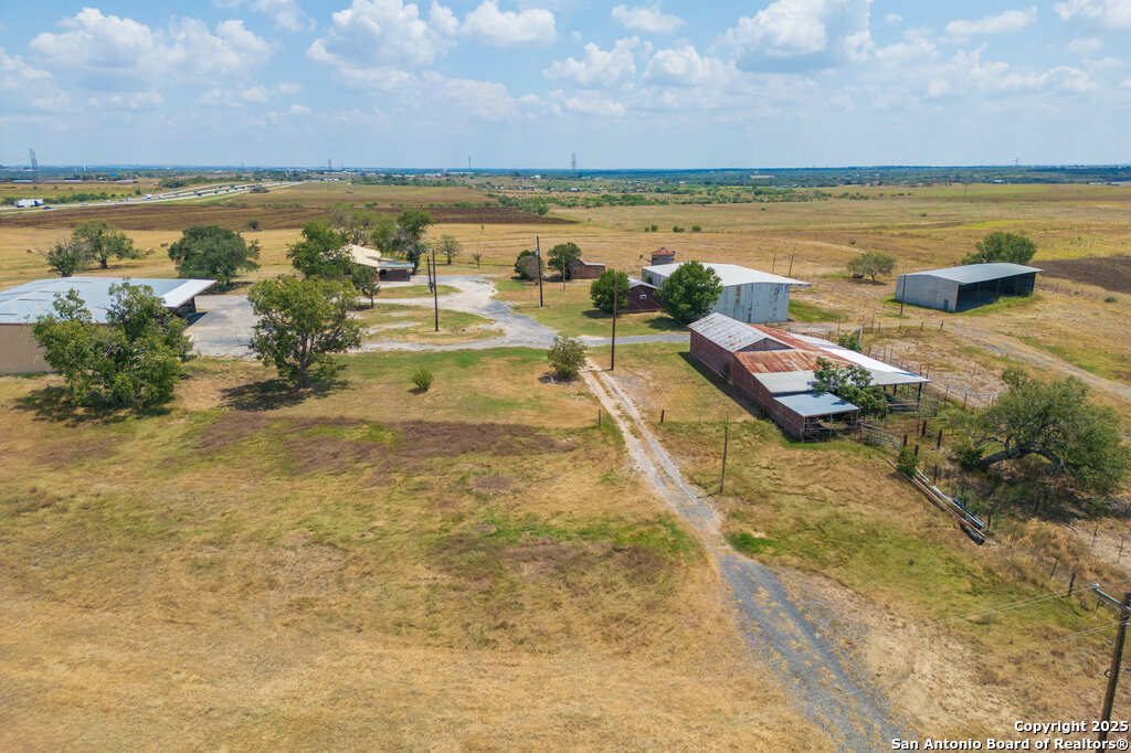 5775 West Interstate 10 Seguin, TX 78155 - Photo 12 of 19 a view of an ocean