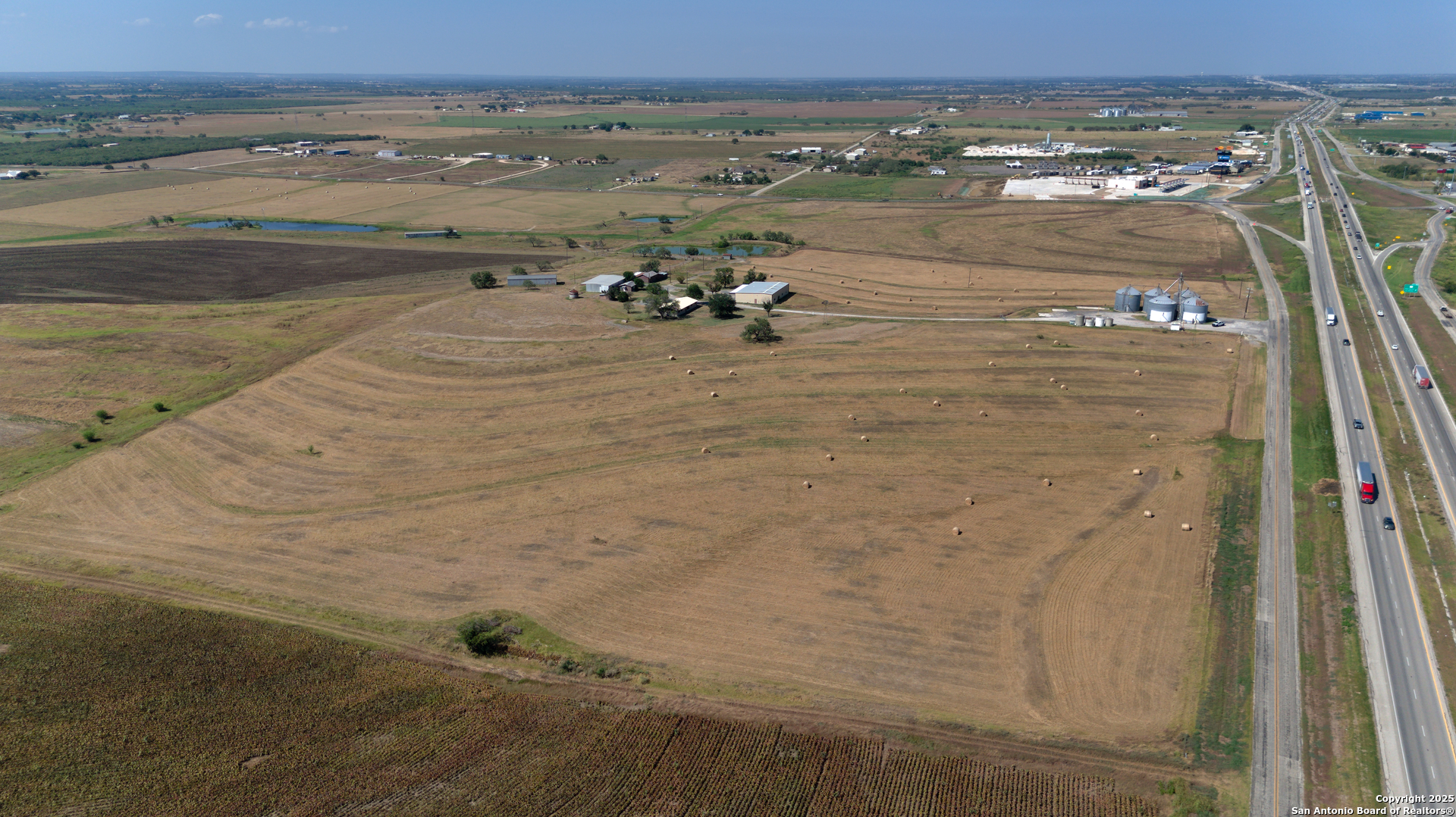 5775 West Interstate 10 Seguin, TX 78155 - Photo 16 of 19 a view of an ocean view