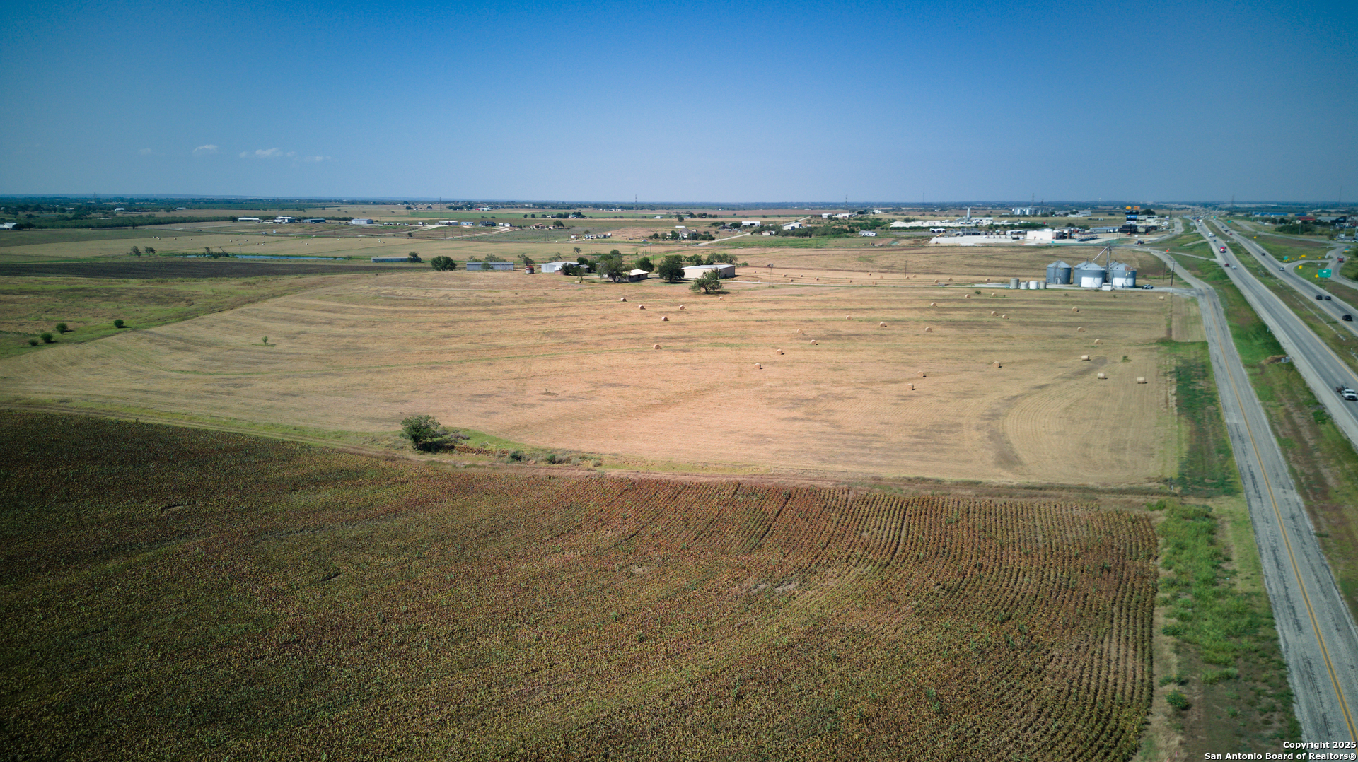 5775 West Interstate 10 Seguin, TX 78155 - Photo 17 of 19 a view of an ocean beach