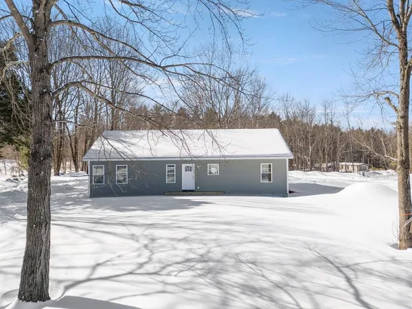 $579,000 | 370 Hare Road, Milton, NH 03851