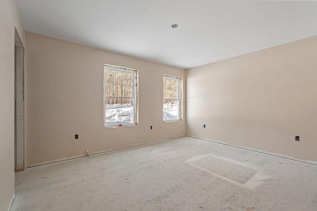 370 Hare Road Milton, NH 03851 - Photo 4 of 27 Gallery Image 4