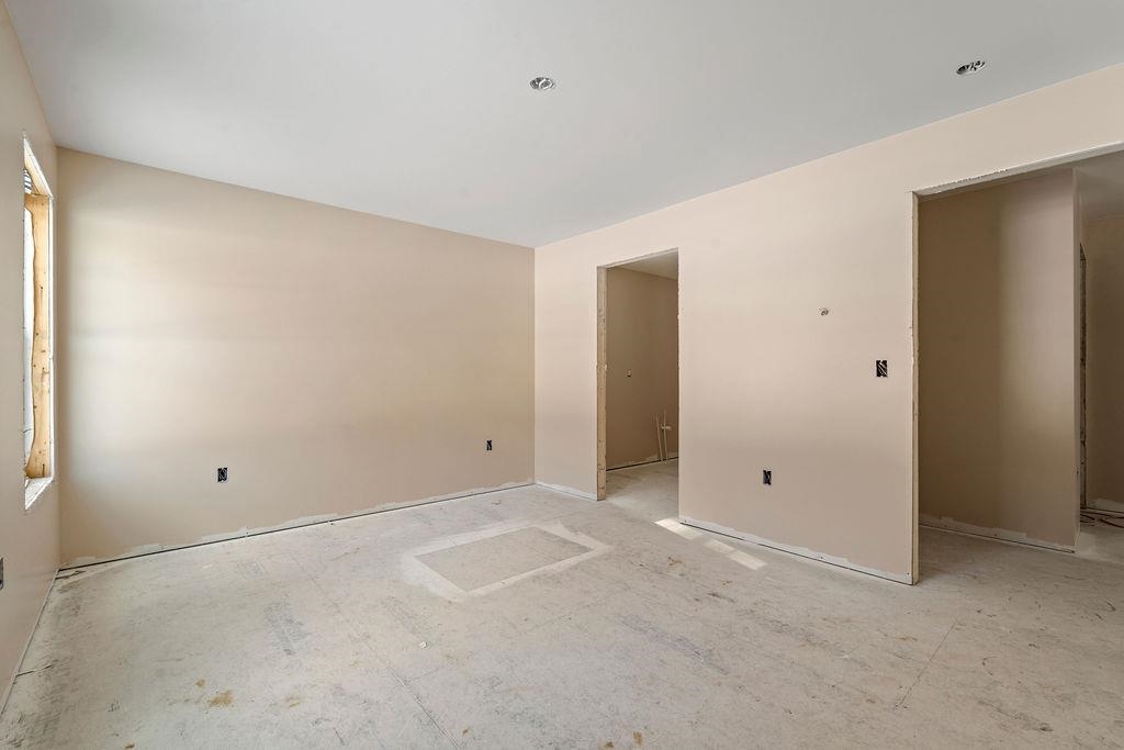 370 Hare Road Milton, NH 03851 - Photo 5 of 27 Gallery Image 5