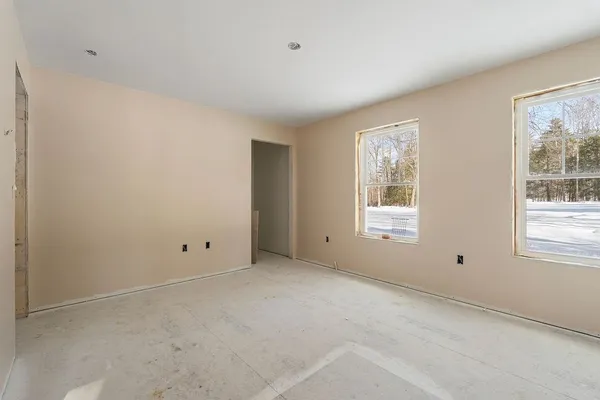 $579,000 | 370 Hare Road, Milton, NH 03851