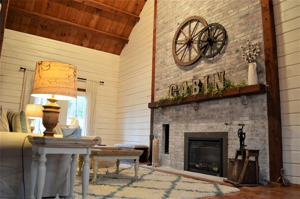 213 Pioneer Road Franklin, PA 16323 - Photo 9 of 24 Gallery Image 9