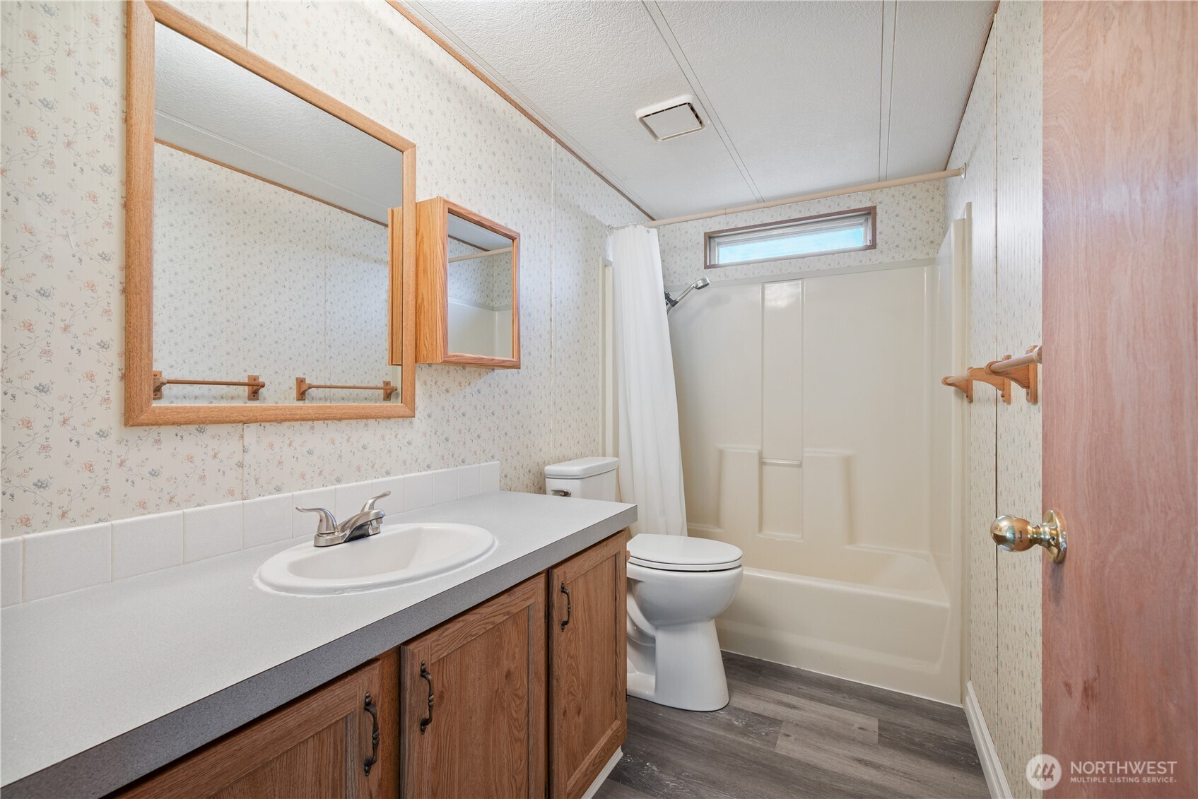 2355 Sparrow Loop, Unit 169 Kelso, WA 98626 - Photo 21 of 33