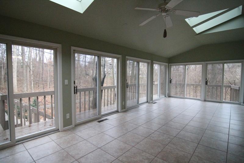 3010 Oakridge Road Columbus, OH 43221 - Photo 12 of 38