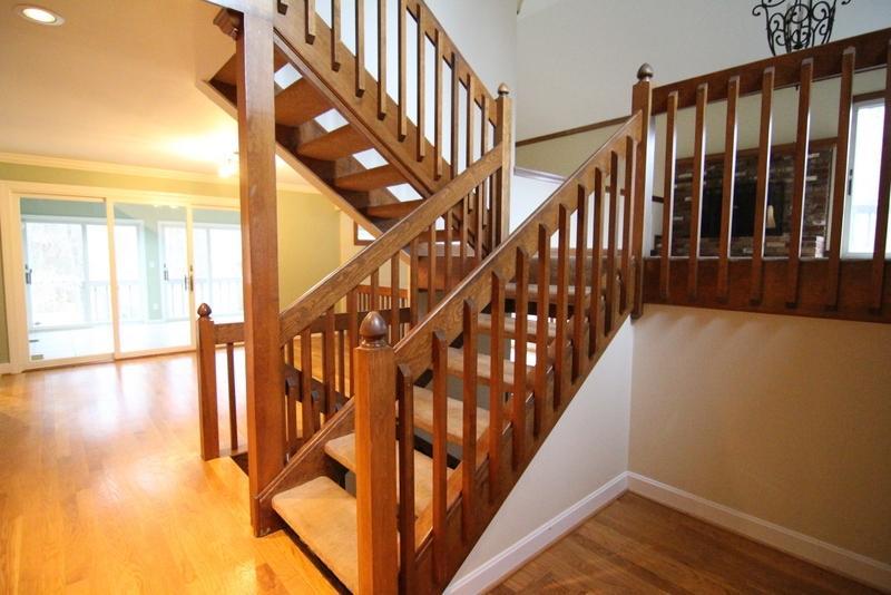 3010 Oakridge Road Columbus, OH 43221 - Photo 14 of 38