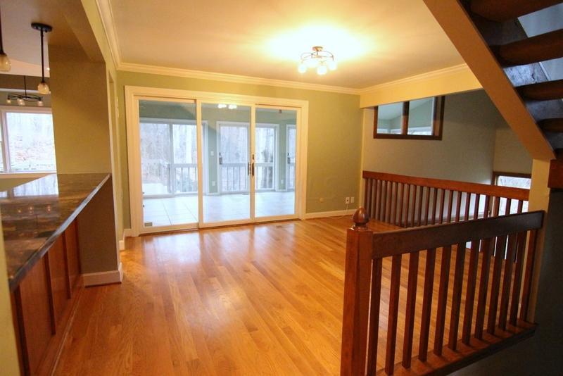 3010 Oakridge Road Columbus, OH 43221 - Photo 9 of 38
