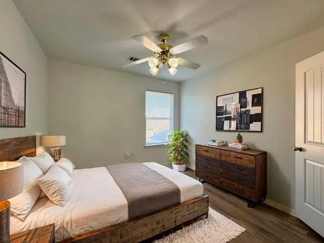 $1,750 | 15206 Walcott Drive, Austin, TX 78725