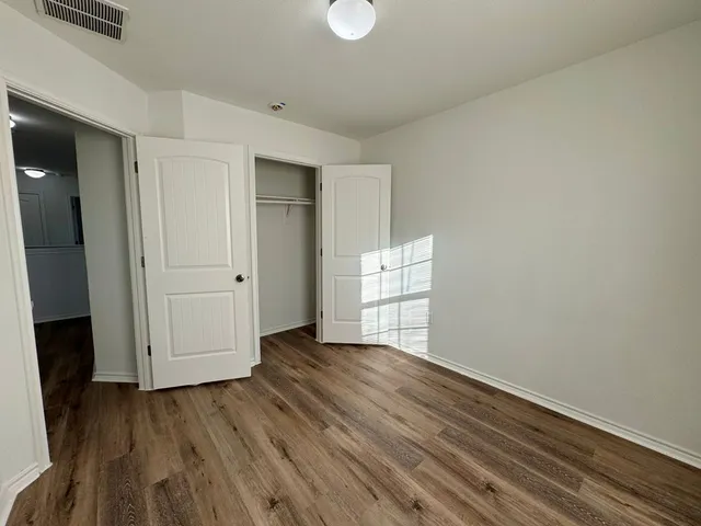 $1,750 | 15206 Walcott Drive, Austin, TX 78725