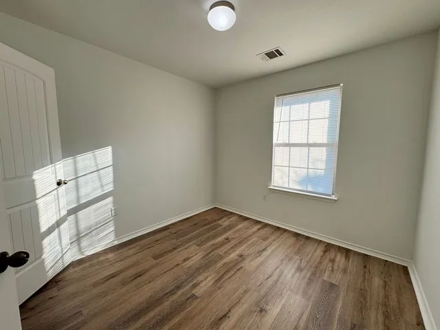 $1,750 | 15206 Walcott Drive, Austin, TX 78725