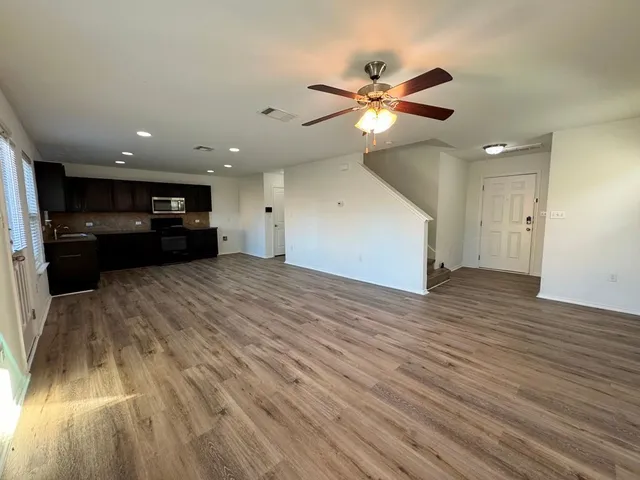 $1,750 | 15206 Walcott Drive, Austin, TX 78725