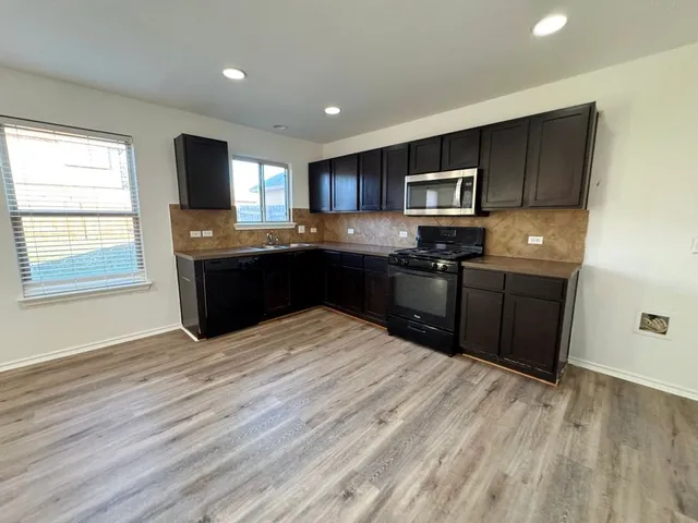 $1,750 | 15206 Walcott Drive, Austin, TX 78725