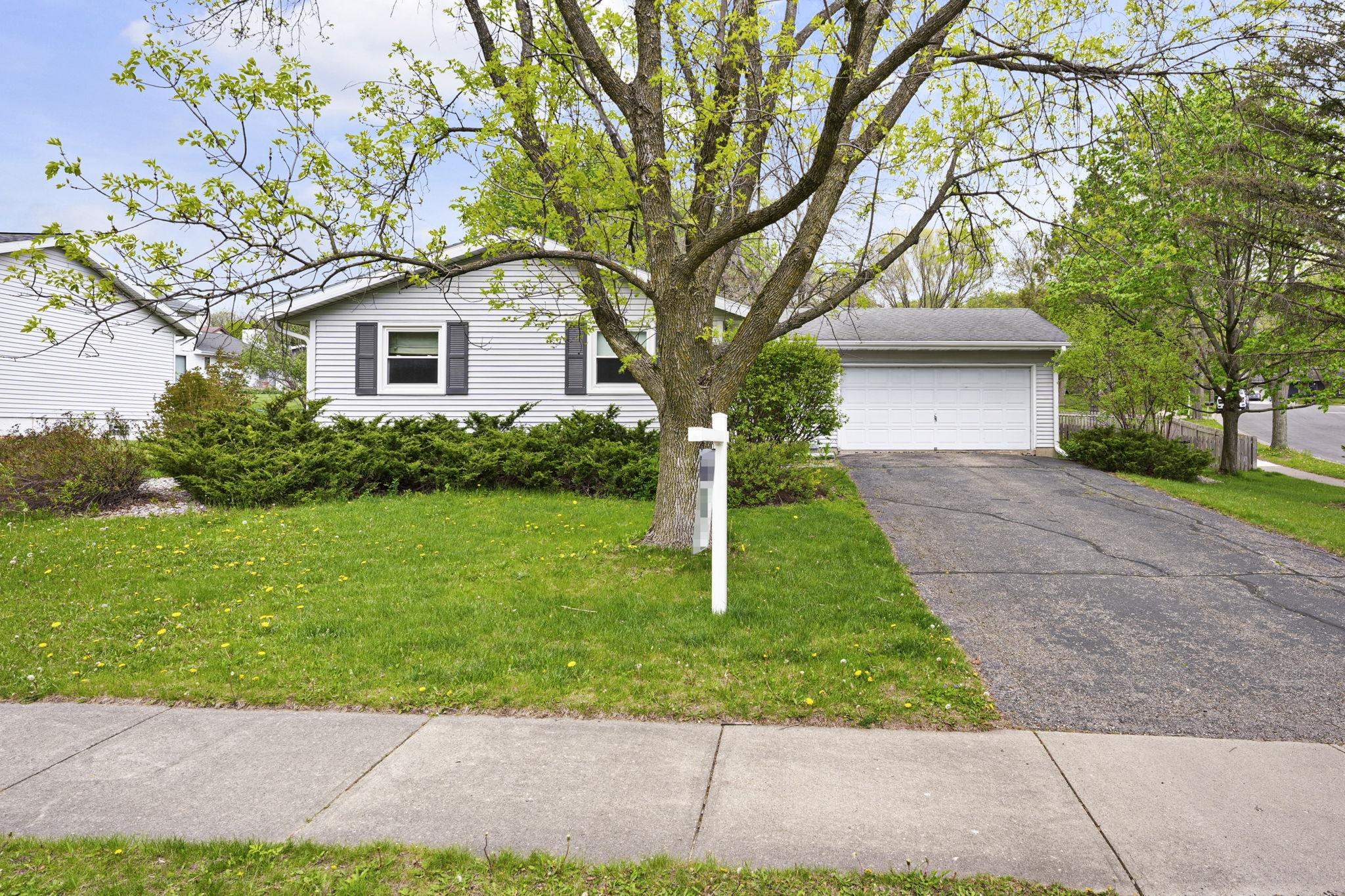 2313 Muir Field Road Madison, WI 53719 - Photo 1 of 1 Gallery Image 1