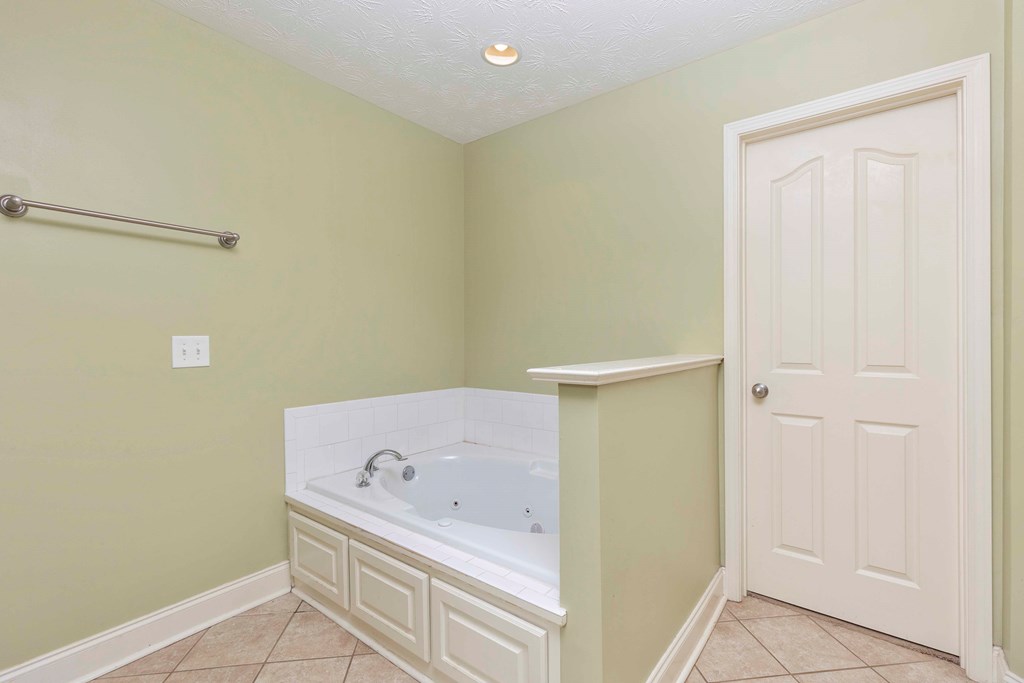 35 Lee Road Phenix City, AL 36870 - Photo 16 of 24 Gallery Image 16