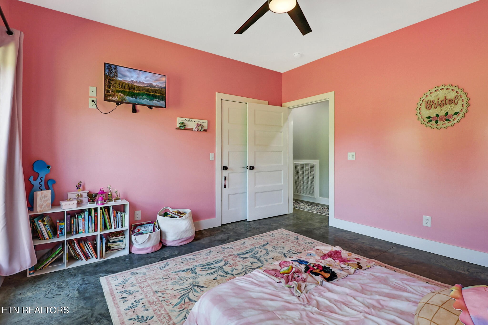 2175 Kirk Davidson Road Byrdstown, TN 38549 - Photo 27 of 41