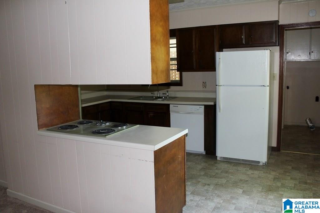913 Pinecrest Road Sylacauga, AL 35151 - Photo 9 of 24