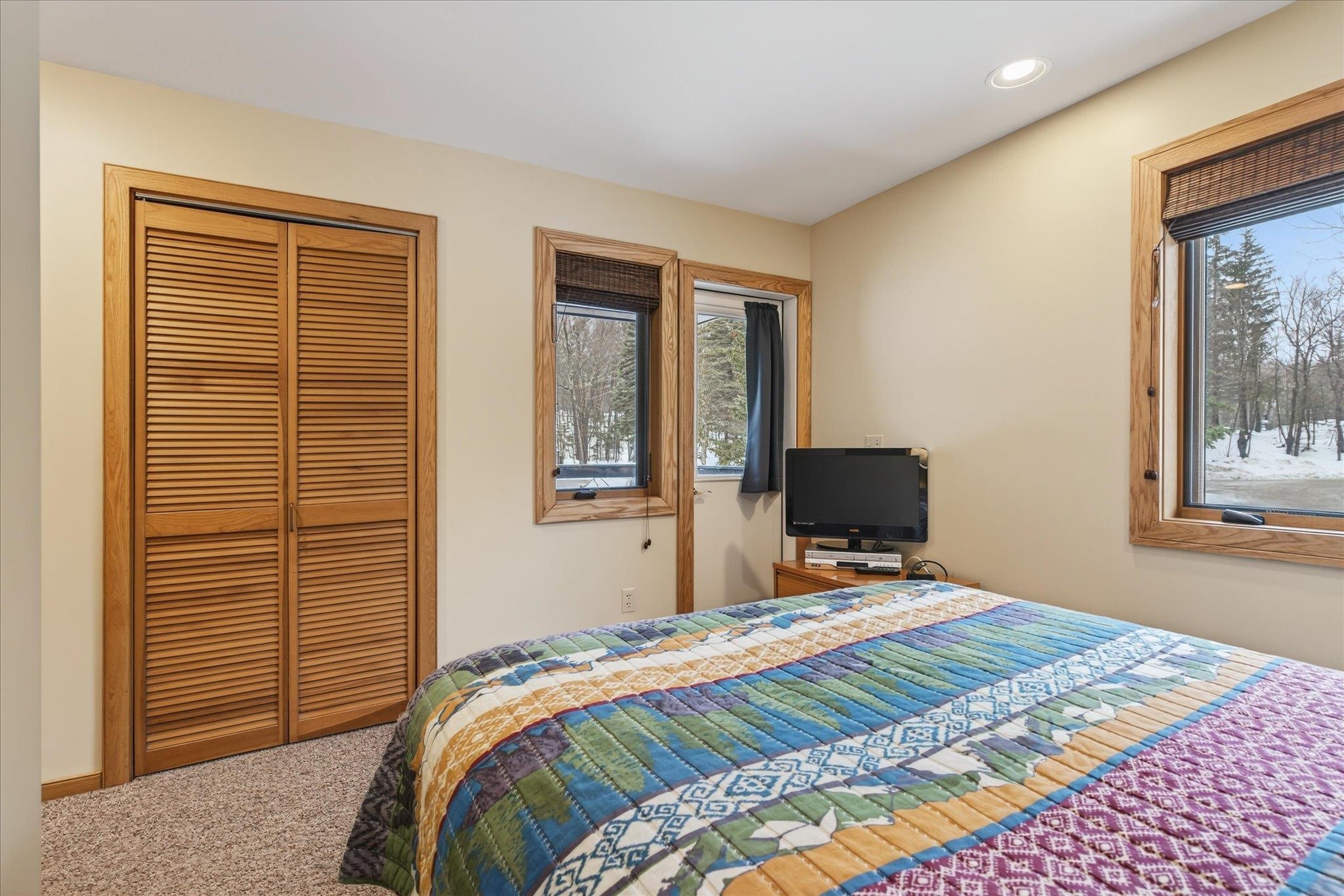 180 High Ridge Road, Unit J11 Killington, VT 05751 - Photo 17 of 47 Gallery Image 17