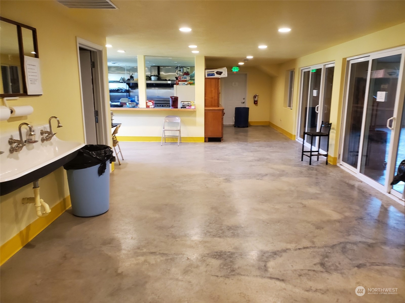 1377 Hining Road Winlock, WA 98596 - Photo 5 of 12