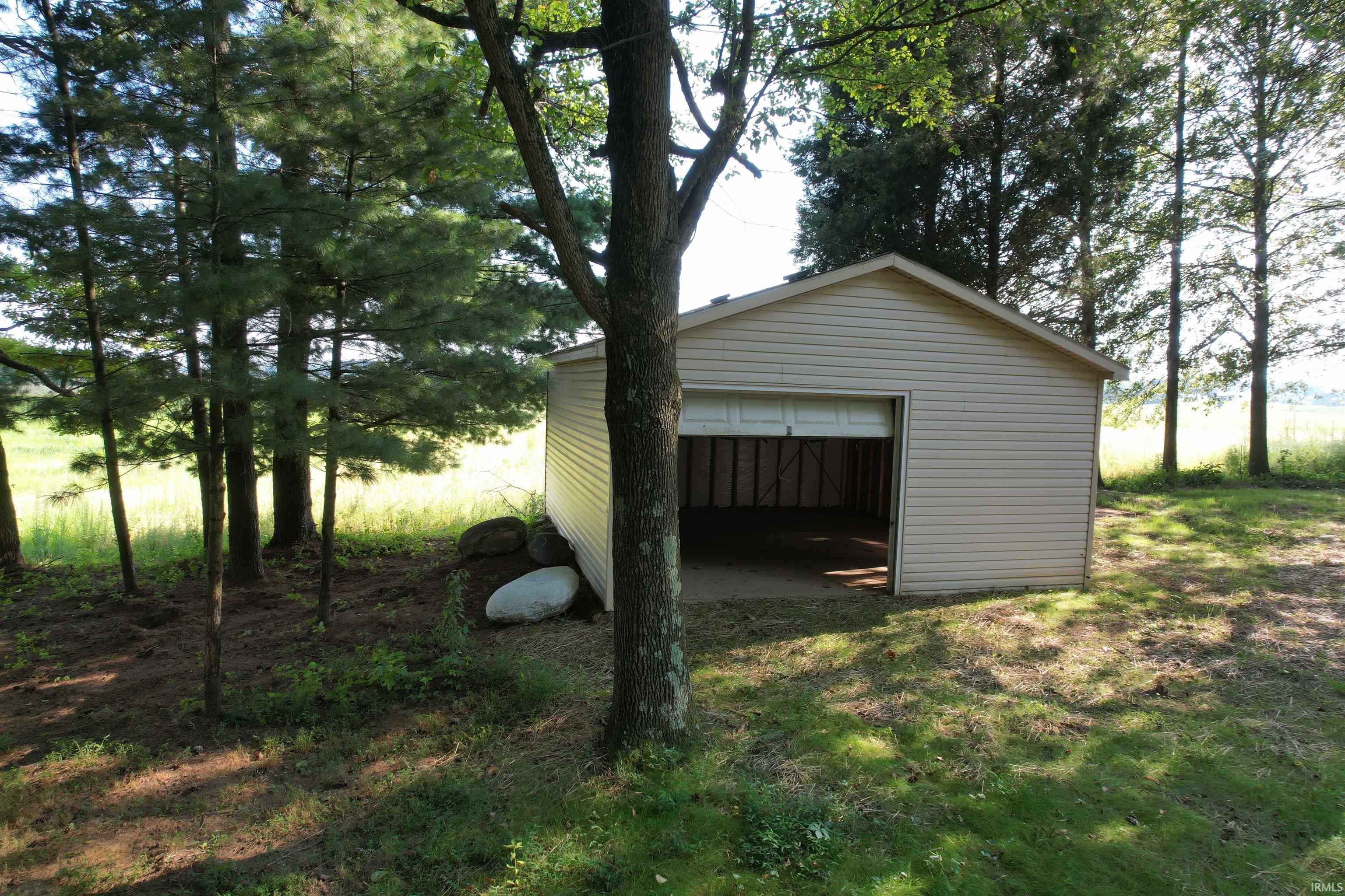 133 East Tennyson Road Boonville, IN 47601 - Photo 29 of 30
