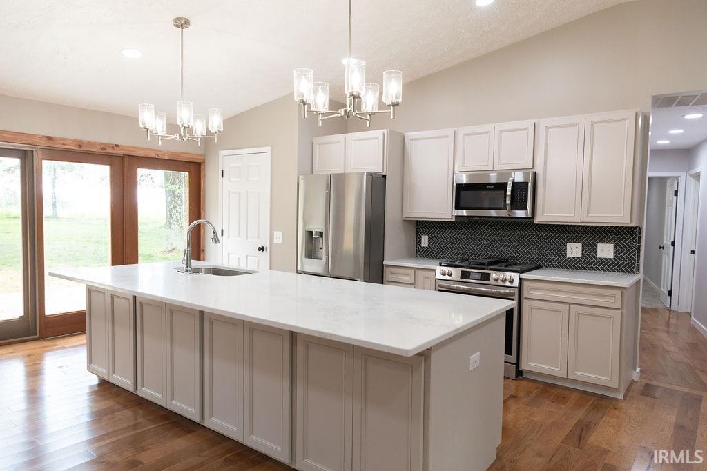 133 East Tennyson Road Boonville, IN 47601 - Photo 4 of 30