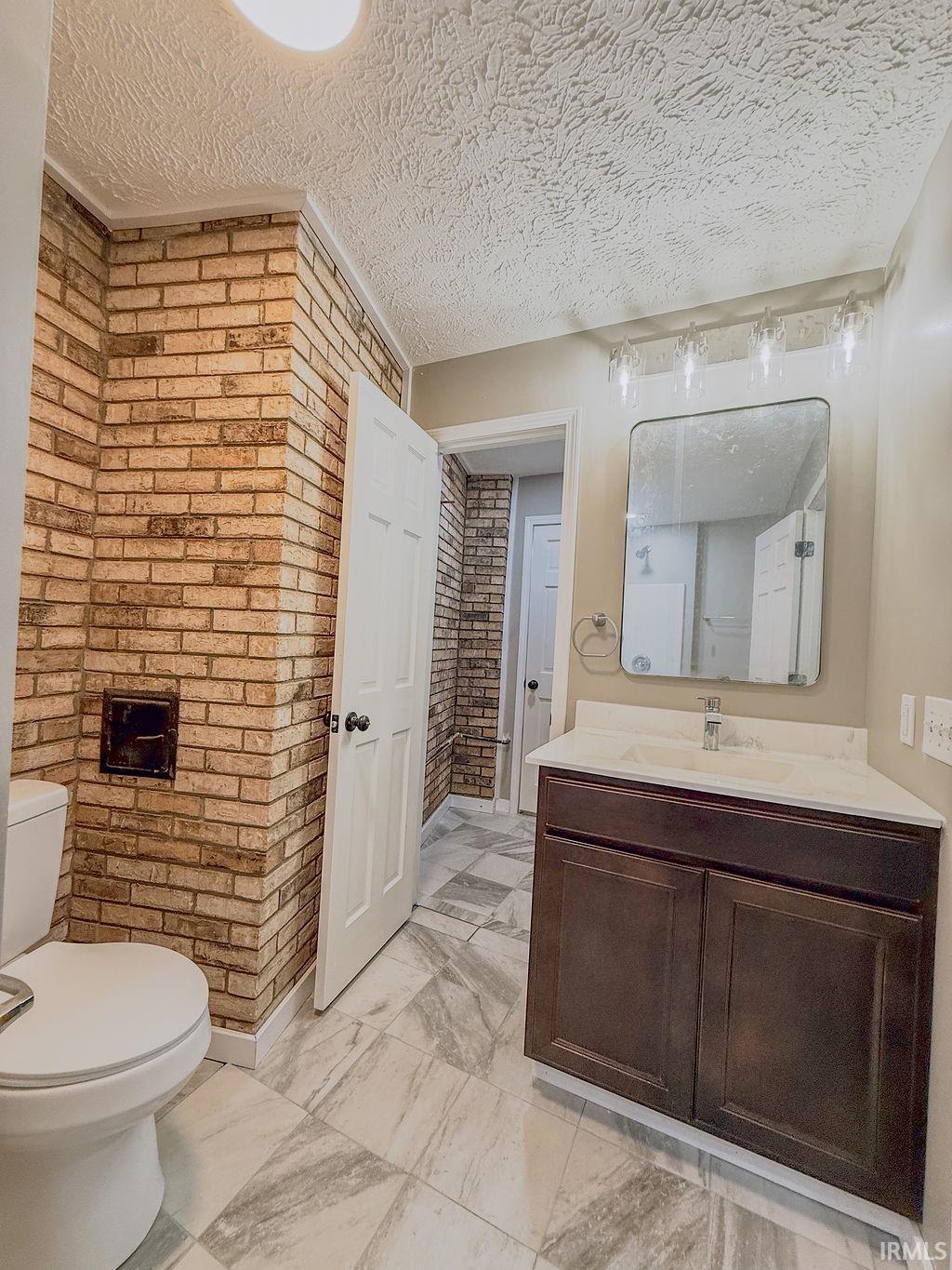 133 East Tennyson Road Boonville, IN 47601 - Photo 9 of 30