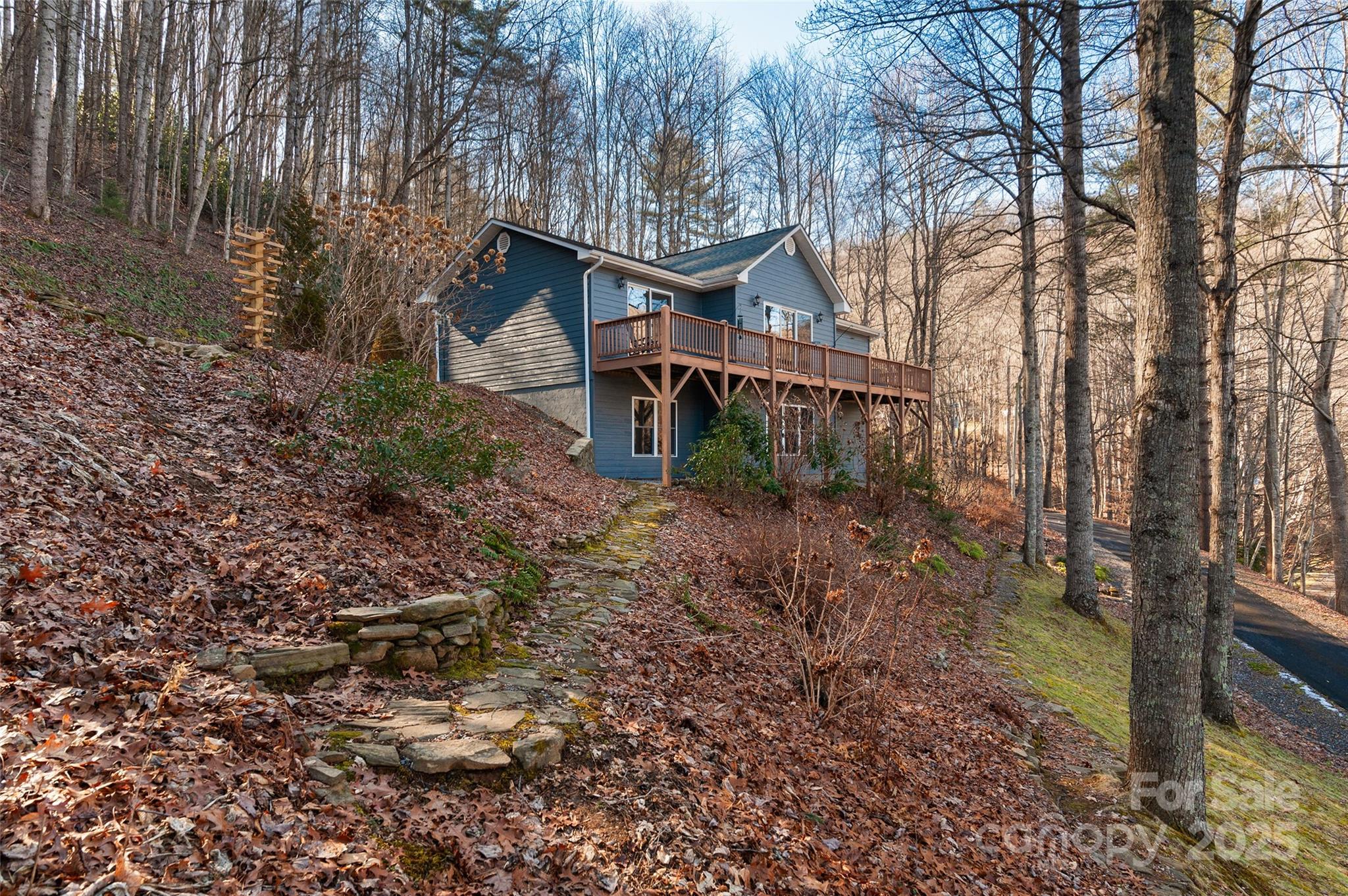 355 Fox Run Road Waynesville, NC 28785 - Photo 3 of 46 Gallery Image 3