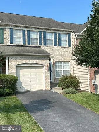 $2,900 | 104 Penns Manor Drive, Kennett Square, PA 19348