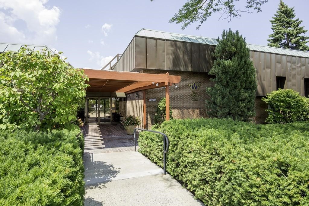 404 Paradise Road, Unit 1N Swampscott, MA 01907 - Photo 2 of 32